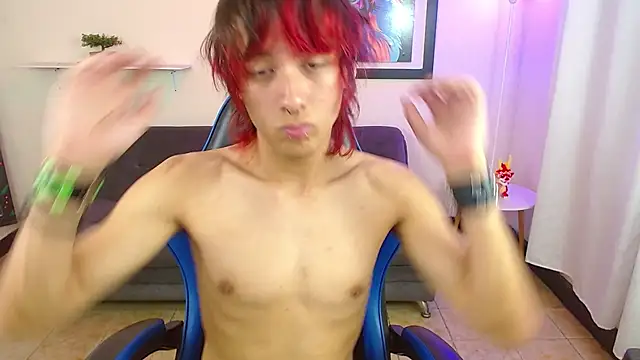 adriaan_18 webkamerás műsora