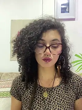 CurlyMeryJaneのライブXXXチャット