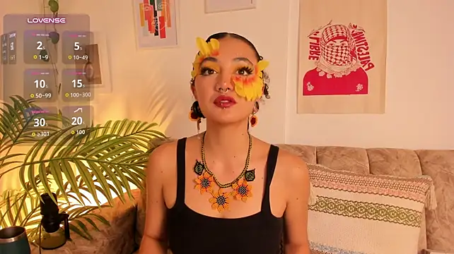 Вебкам-шоу CurlyMeryJane