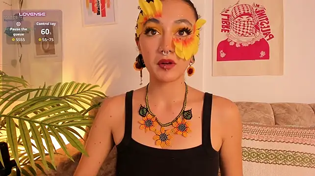 عرض كام CurlyMeryJane