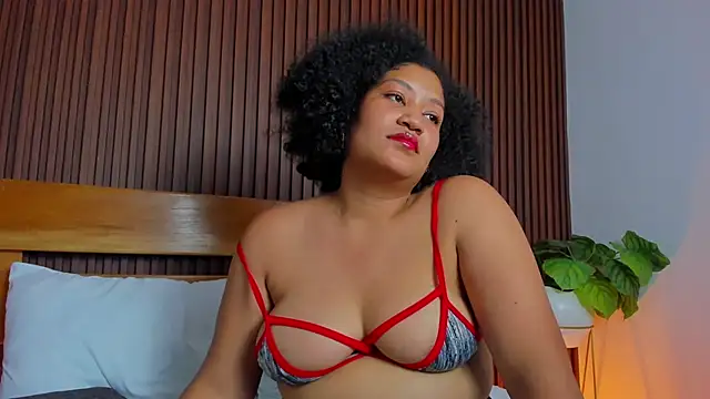 Chat +18 de laurel_swan ao vivo