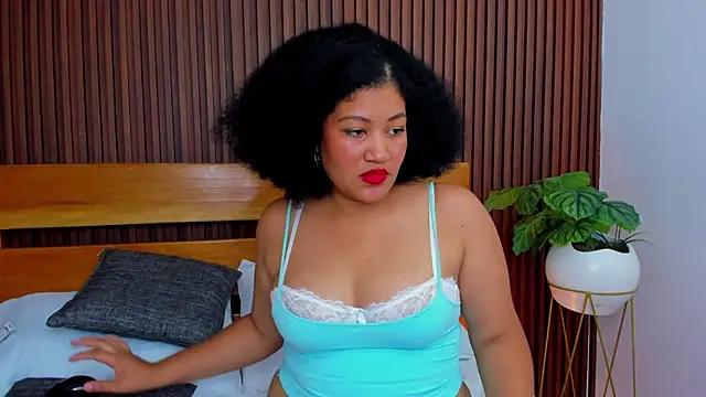 Chat +18 de laurel_swan ao vivo