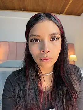 Sofii_leon's Webcam Show