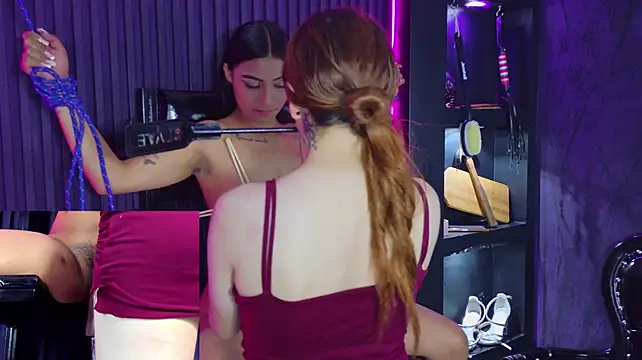 Show de Aiiko_bdsm na webcam