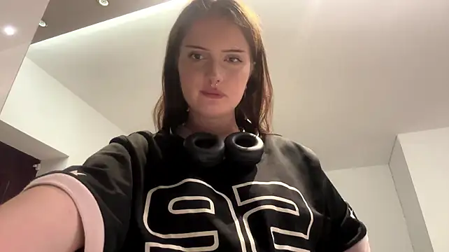 XXX chat uživo modela Volume_sound