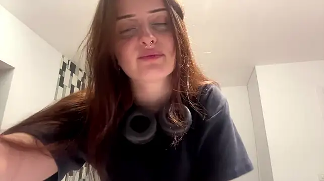 แชท XXX สดของ Volume_sound