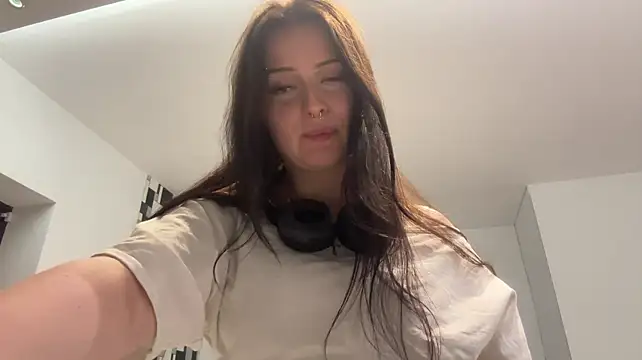 XXX chat uživo modela Volume_sound