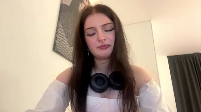 Volume_sound's Webcam Show