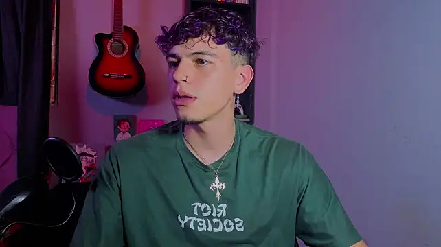 MikeyKuron Webbikameraesitys