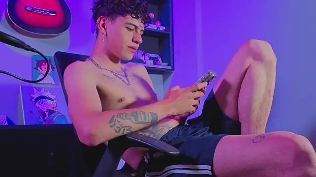 MikeyKuron Webbikameraesitys