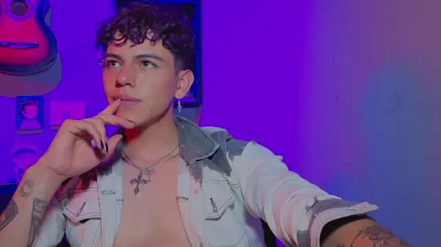 Show de MikeyKuro na webcam