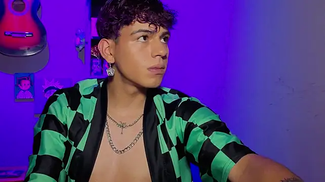 MikeyKuro ওয়েবক্যাম শো