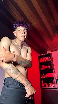 Webkamerová show MikeyKuro