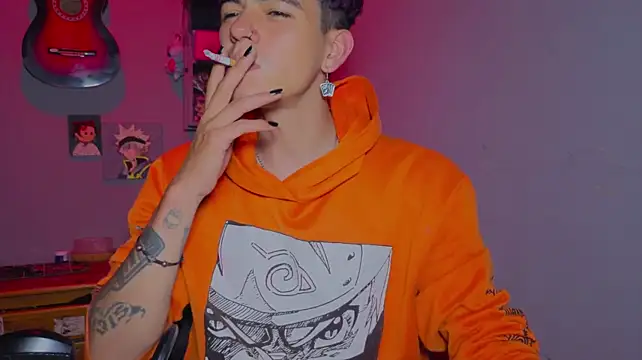 Вебкам-шоу MikeyKuro