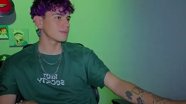 MikeyKuron Webbikameraesitys