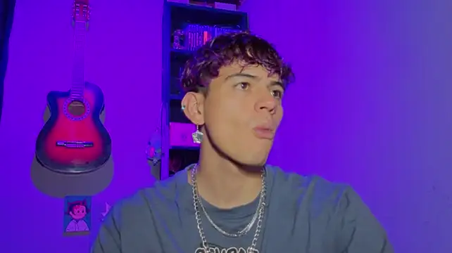 Show de MikeyKuro na webcam