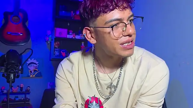 MikeyKuro 网络视讯表演
