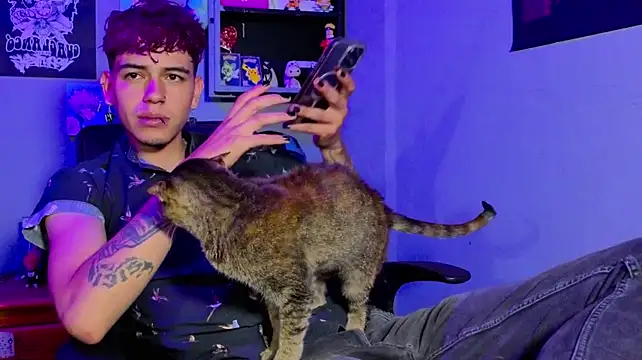 MikeyKuro 웹캠 쇼