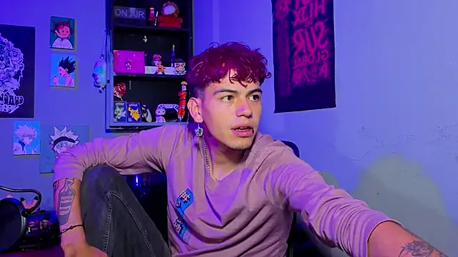 MikeyKuro Webcam show