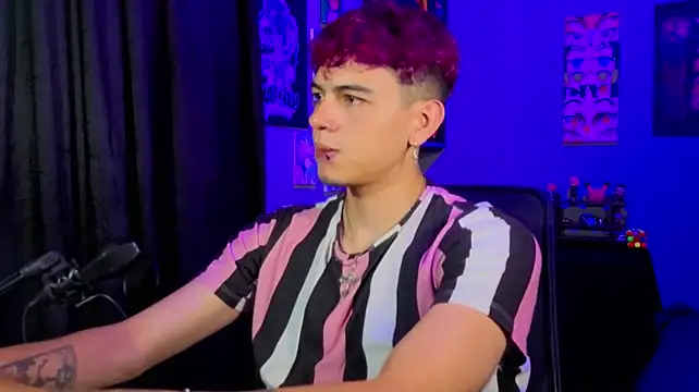 Webkamerová show MikeyKuro