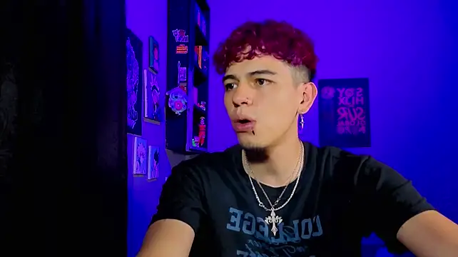 MikeyKuroのウェブカメラショー
