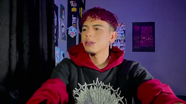 MikeyKuro Webcam-Show