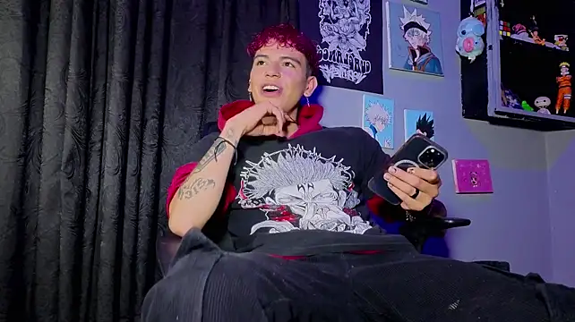 MikeyKuro's Webcam Show