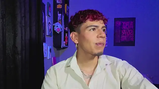 MikeyKuro Show Webcam