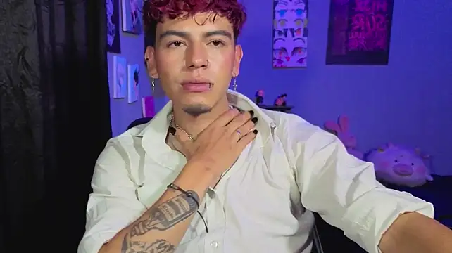 MikeyKuro Pertunjukan Webcam