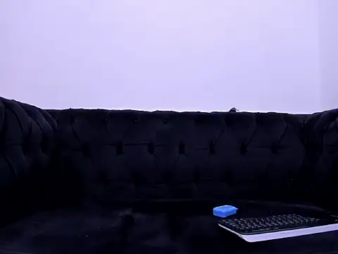 AaronNewmannのウェブカメラショー