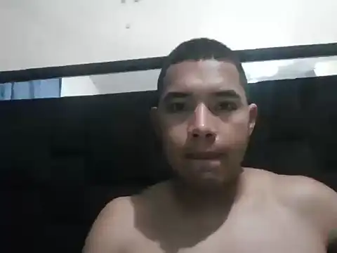 Roiber_onlyn Webbikameraesitys