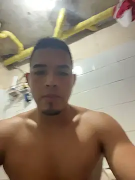RoiberXXX_'s Webcam Show