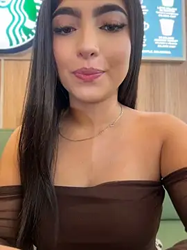 Valentina-gomezz's Webcam Show