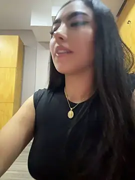 Valentina-gomezz Show in webcam