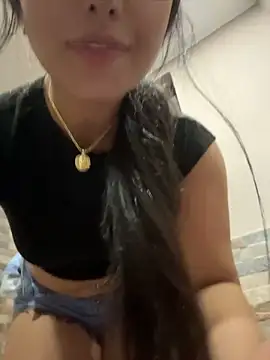 Valentina-gomezz Show in webcam