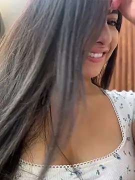 Show de Valentina-gomezz na webcam