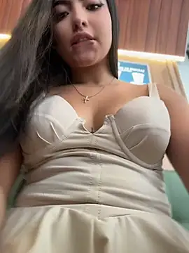 Chatroom XXX en direct de Valentina-gomezz
