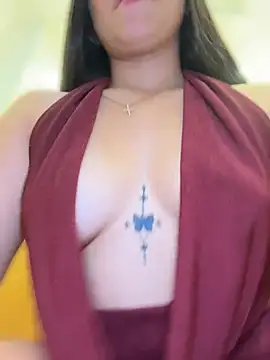 Valentina-gomezz webkamerás műsora