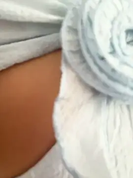 Valentina-gomezz's Webcam Show