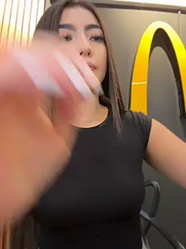 Show de Valentina-gomezz na webcam