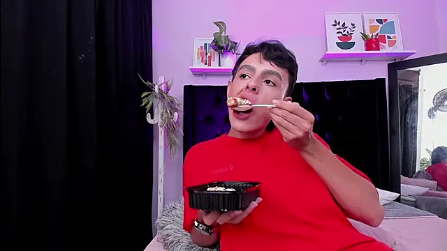 Brycxxx webcam show