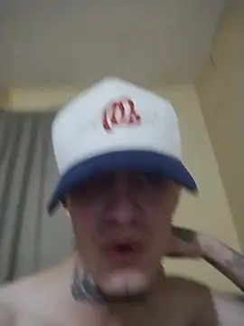 omarjr009 Шоу с уебкамера