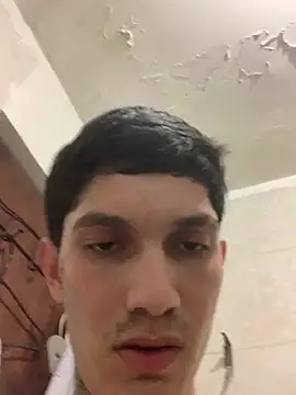 omarjr009 Show in webcam