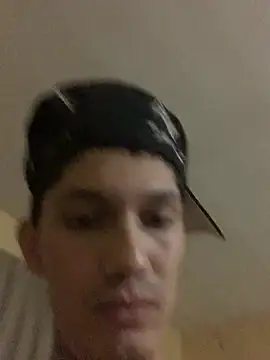Pokazy przed kamerką – omarjr009