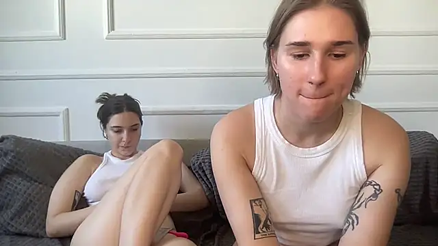 yoursweettreats Show in webcam