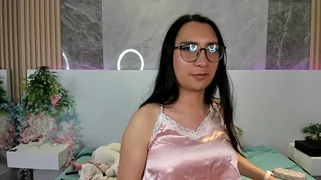 CuteCherryVelvet Webcam show