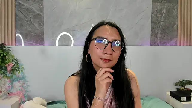 CuteCherryVelvet's Webcam Show