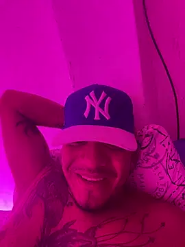 suazaniga Webcamshow
