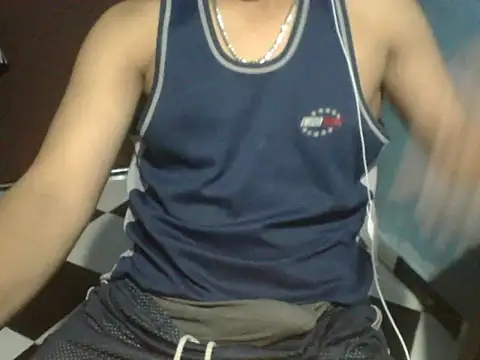 Aymen10101 webcam show