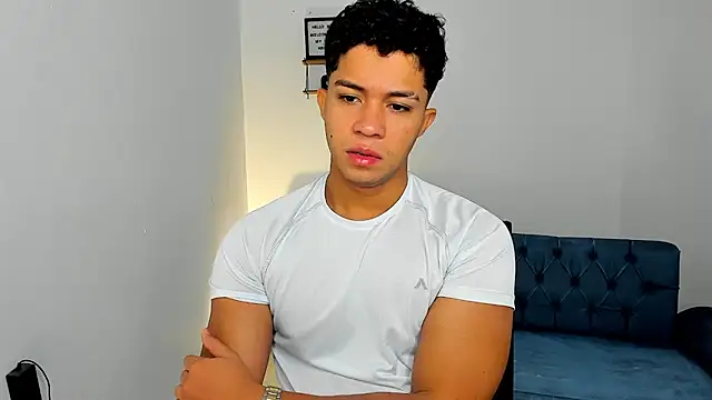 zayn_v1p's Webcam Show
